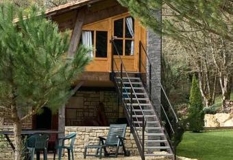 Charmant petit dortoir 3 places has Balcony rooms