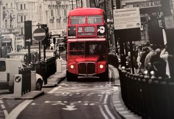 Victoria38 allows 18 year olds to book a room