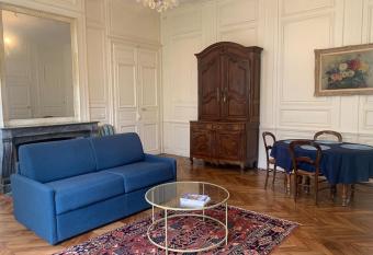 Le Victor Hugo allows 18 year olds to book a room