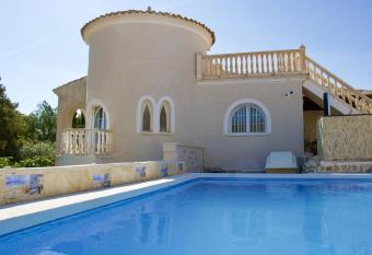 Villa Torre has Balcony rooms