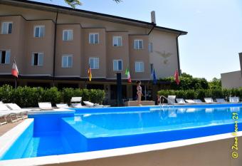 Hotel San Benedetto has Balcony rooms
