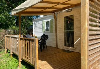 MORREALE MOBILE HOME (prox. Europa park/Rulantica) has Balcony rooms