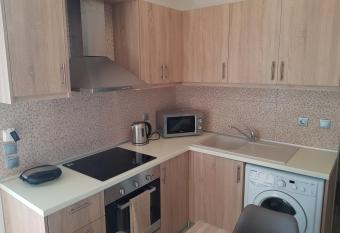 Davinci s Studios has Balcony rooms