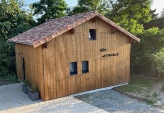 G  te la Chev  che has Balcony rooms