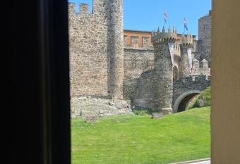 El mirador templario allows 18 year olds to book a room