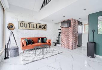 Le Soft Indus - Duplex Paris Disneyland has Balcony rooms