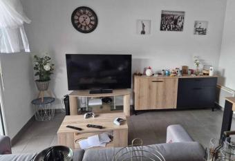 Bel appartement centre-ville Ondres - Landes has Balcony rooms