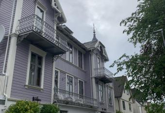 Villa Eckhoff has Balcony rooms