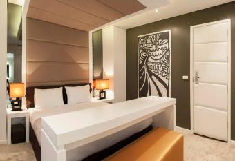 Eden Garden Suites allows 18 year olds to book a room
