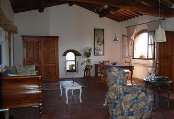 Podere Bellavista allows 18 year olds to book a room