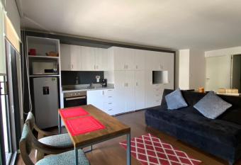 departamento 304 Centro Puebla allows 18 year olds to book a room