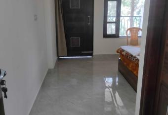 OYO Flagship Elegant Hill allows 18 year olds to book a room