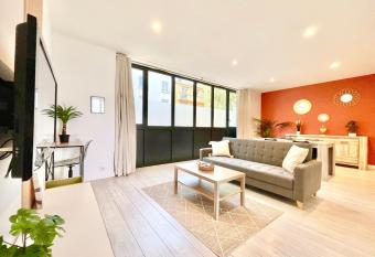 Le Terra Cotta - Lumineux - Tout Confort - proche gare - NOUVEAU allows 18 year olds to book a room