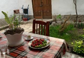 Guest Home Edmond has Balcony rooms