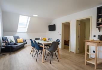 Cuckoo s Alpine Nest has Balcony rooms