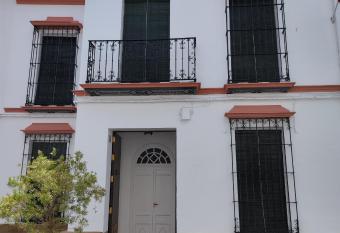 FRENTEABASTOS Santa Mar  a Apartment has Balcony rooms