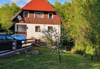 Guest house Wolf II has Balcony rooms