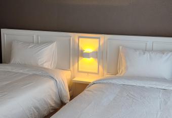 Deluxe Twin Room Haeundae Elbon the Stay has Balcony rooms