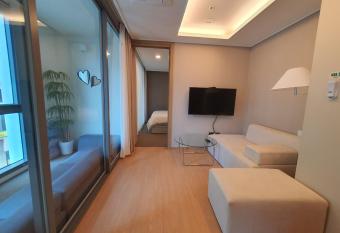                 ,                              has Balcony rooms