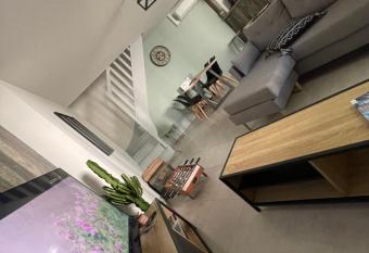 CL  MenCeau - MaRaiS - CaTh  DraLe allows 18 year olds to book a room