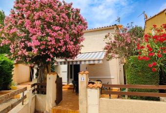 Vias plage - Maison de vacances    6min de la plage has Balcony rooms