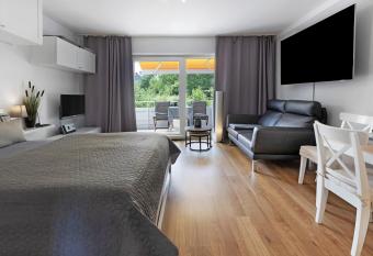 Boutique Apartment Anybody has Balcony rooms