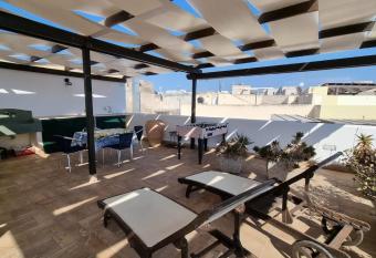 ANTICA TONNARA E PRAIA has Balcony rooms