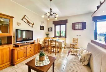 Casa Pep Bellagio Lago di Como has Balcony rooms