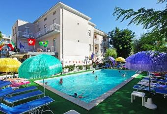 Hotel des Bains Rimini allows 18 year olds to book a room