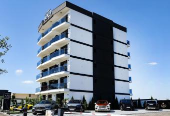 AXO Boutique HOTEL by BUILDING STEFAN has Balcony rooms