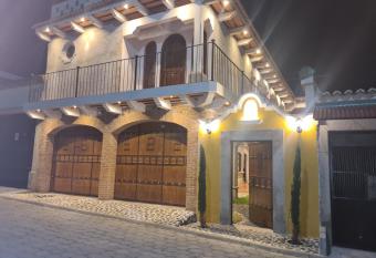 Casa Miranda allows 18 year olds to book a room