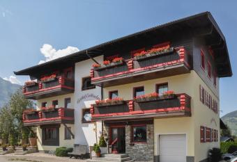 sWiesers has Balcony rooms