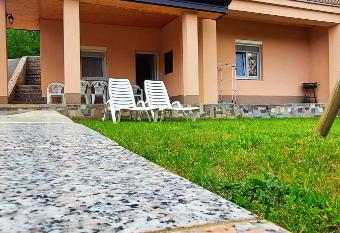 Apartman DI has Balcony rooms