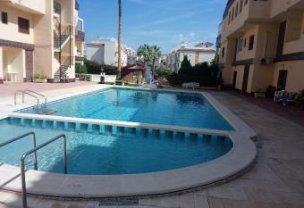 Authentic Spanish Apartment near the beach has Balcony rooms