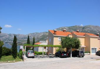 Guesthouse Villa Stanovic Vlaho has Balcony rooms