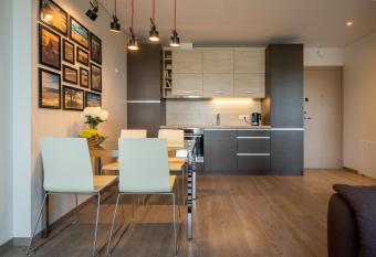 313 Apartment has rooms with a private hot tub