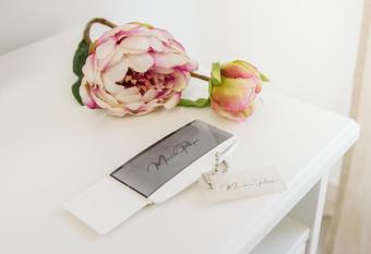 Mirabila Pompei allows 18 year olds to book a room