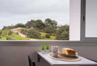 Le nid aux mouettes has Balcony rooms