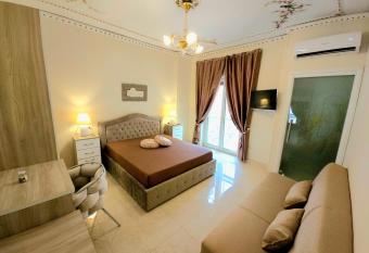 B&B Donna Franc   Pompei - Scafati has Balcony rooms