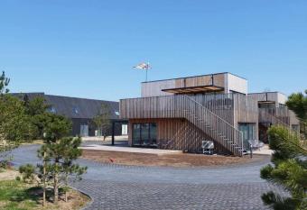 V  trung  s apartamentai III has Balcony rooms