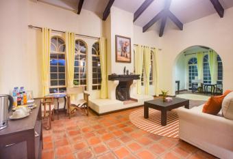 Chara Africa Hotel has Balcony rooms