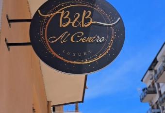 B&B Al Centro has Balcony rooms