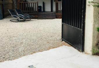 Mobil-home sur terrain priv   has Balcony rooms