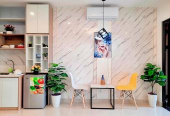 Toa S107 Vinhomes ocean park Gia L  m H   N   i has Balcony rooms