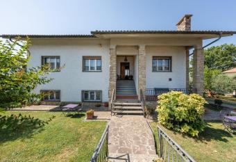 Residenza Martinelli has Balcony rooms