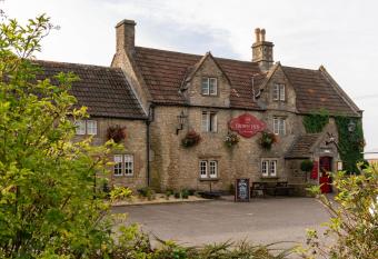 Crown Inn at Tolldown allows 18 year olds to book a room