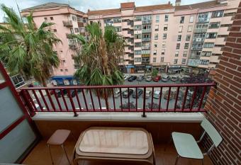 la maison du centre has Balcony rooms