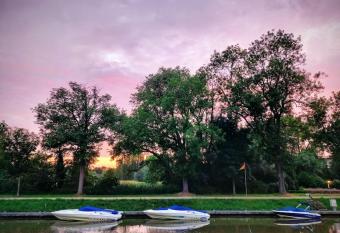 100% Vacation feeling by the Waterside: Pian Eau has Balcony rooms