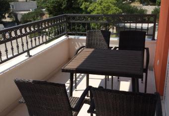 Apartment BOHEMIA allows 18 year olds to book a room