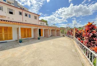 Pousada Ar da Montanha allows 18 year olds to book a room